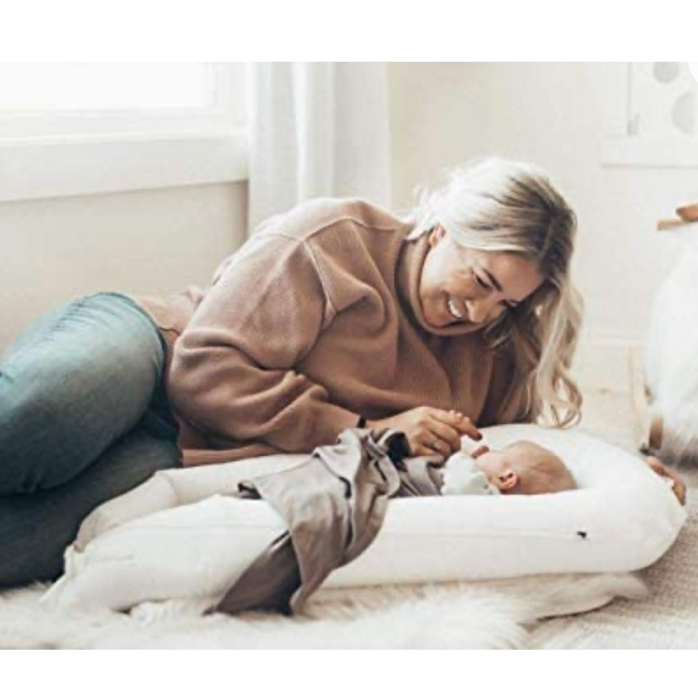 DockATot Deluxe+ White Infant Lounger - Picture 4 of 8